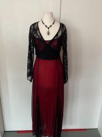 Kleid schwarz rot